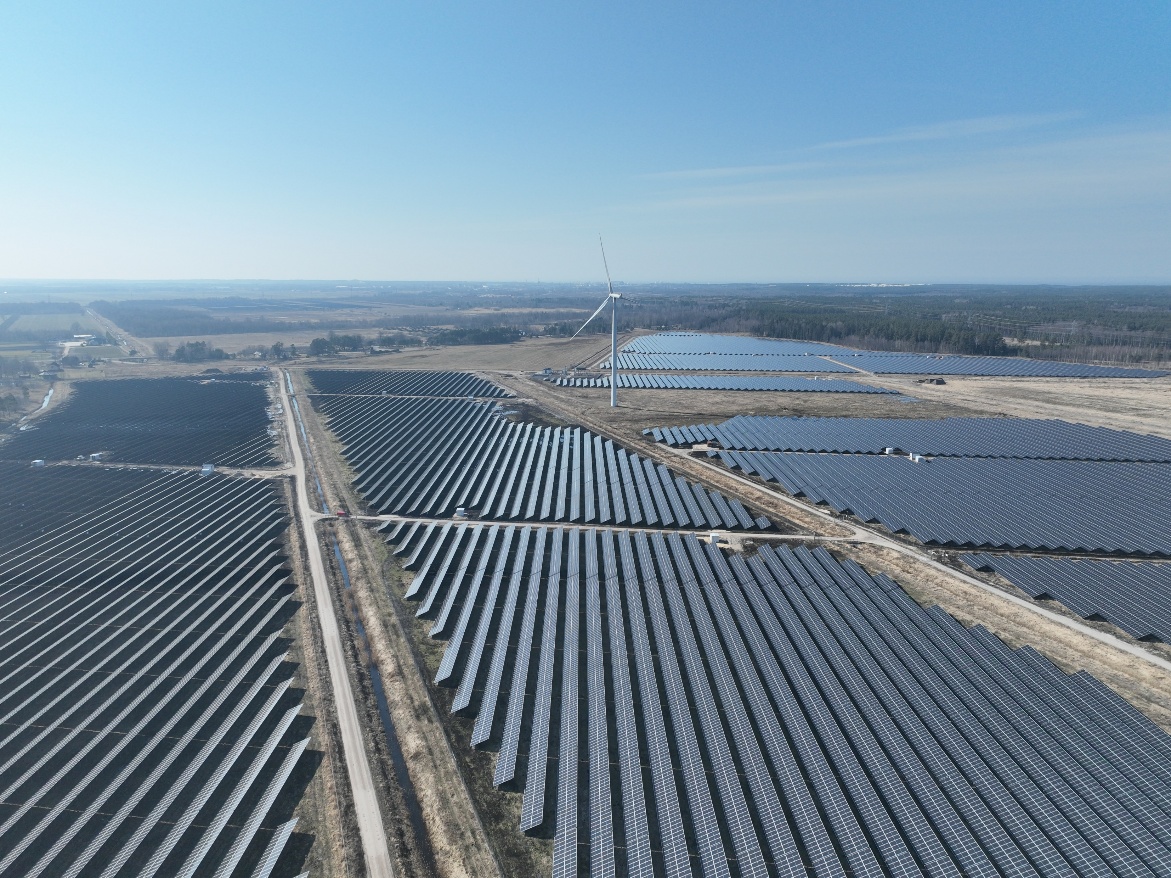 Aerial view of the Ventspils fixed steel structure project in Latvia